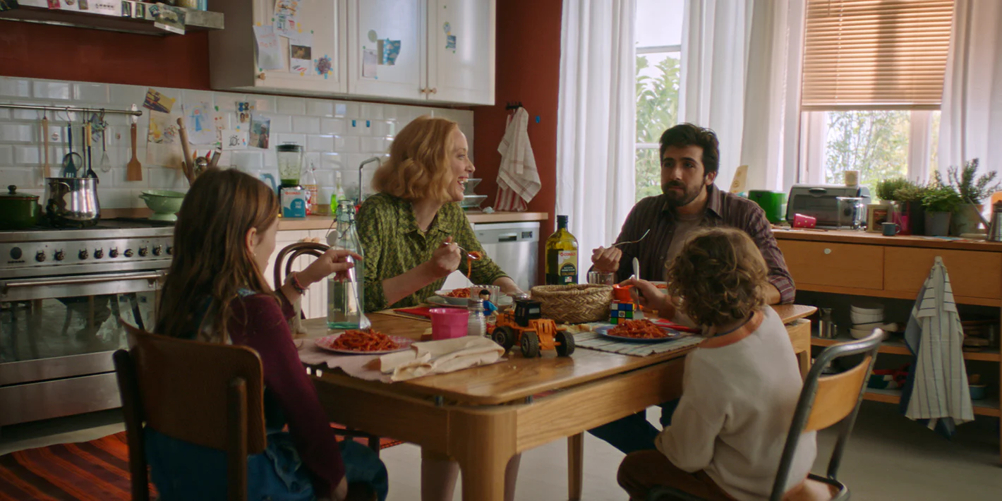 Conad-film-2022-persone-comunita_1400x710.jpg